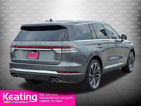 Used 2023 Lincoln Aviator Reserve w/ Equipment Group 201A image 6