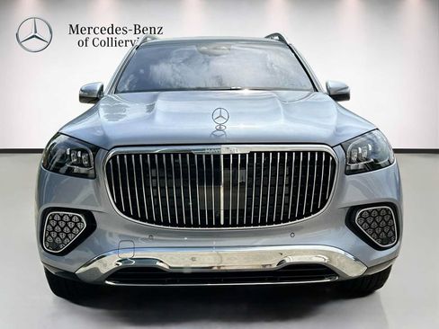 Used 2026 Mercedes-Benz Maybach GLS 600 4MATIC image 2