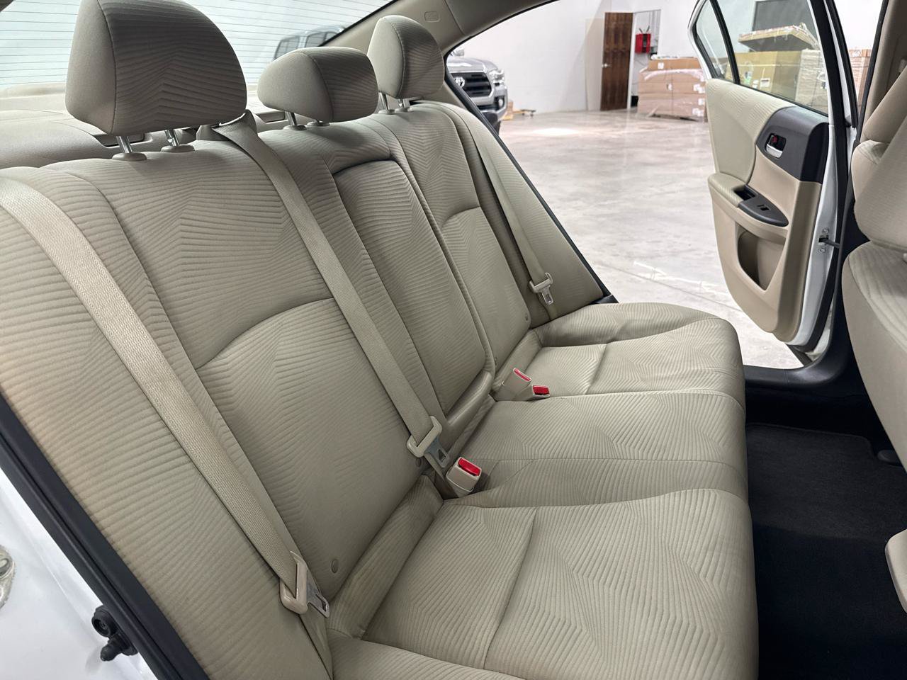 Used 2016 Honda Accord LX image 15