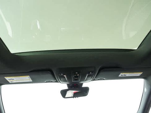 Used 2018 Mercedes-Benz GLA 250 4MATIC image 18