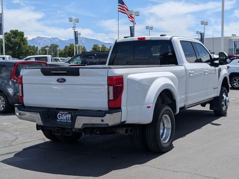 Used 2021 Ford F350 Lariat w/ Lariat Ultimate Package AWD/4WD image 3