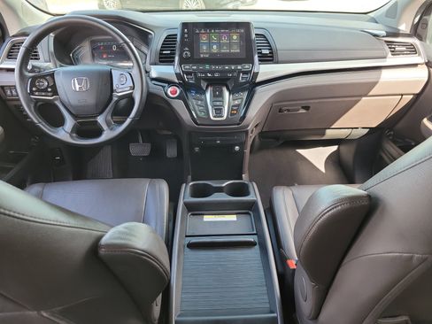 Used 2019 Honda Odyssey Elite image 14