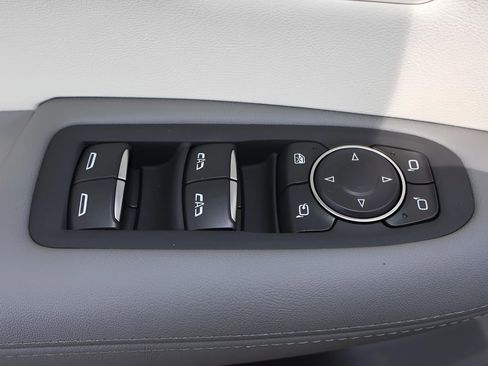 New 2025 Cadillac XT5 Premium Luxury w/ Technology Package image 11