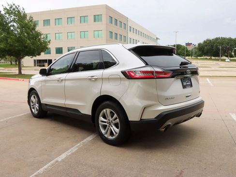 Used 2019 Ford Edge SEL w/ Equipment Group 201A FWD image 5