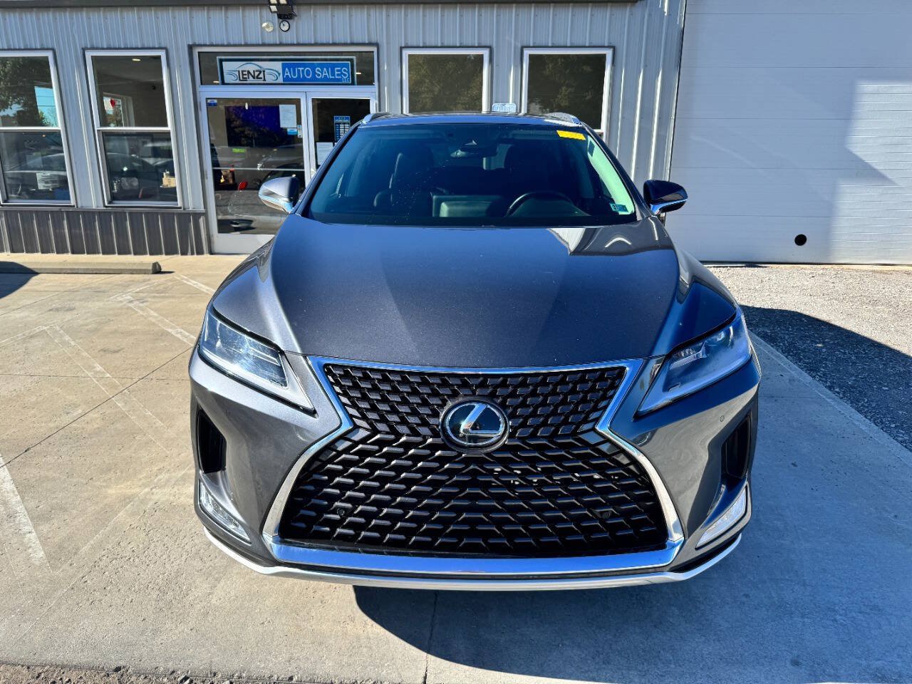 Used 2022 Lexus RX 350L Premium w/ Premium Package AWD/4WD image 3