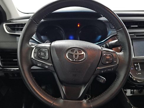 Used 2018 Toyota Avalon XLE FWD image 6