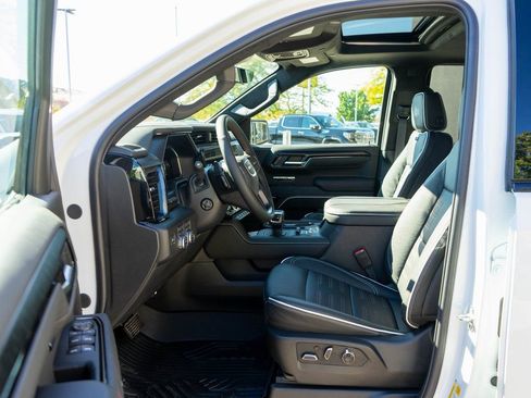 New 2026 GMC Sierra 1500 AT4X w/ AT4X AEV Edition AWD/4WD image 11