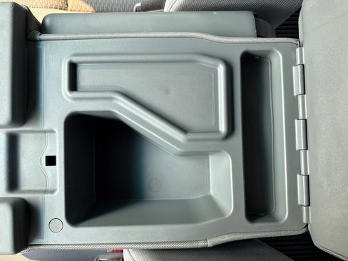 Used 2013 Ford F150 XLT w/ Luxury Equipment Group AWD/4WD image 32