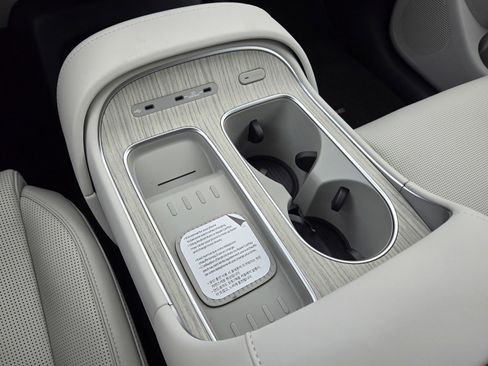 New 2026 Hyundai Palisade Calligraphy image 19