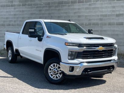 Used 2024 Chevrolet Silverado 2500 LT w/ Convenience Package