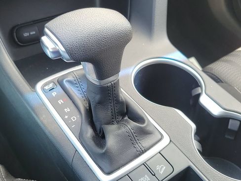 Used 2022 Kia Sportage LX FWD image 26