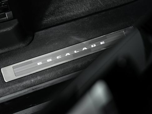 Used 2025 Cadillac Escalade V w/ LPO, Floor Liner Package AWD/4WD image 80