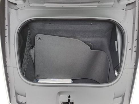 Used 2024 Porsche 911 Targa 4S image 15