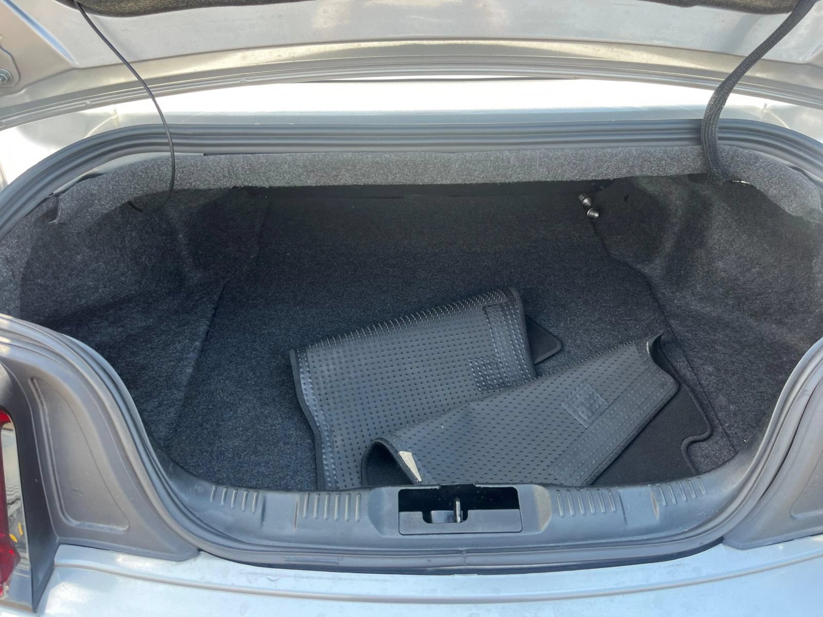 Used 2022 Ford Mustang Premium RWD image 16