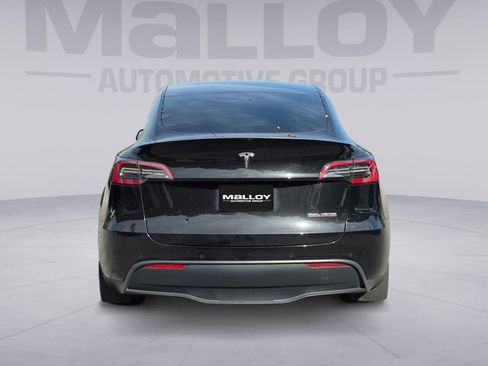 Used 2022 Tesla Model Y Performance AWD/4WD image 4