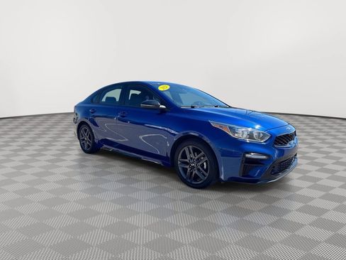 Used 2021 Kia Forte GT-Line w/ GT-Line Premium Package FWD image 2