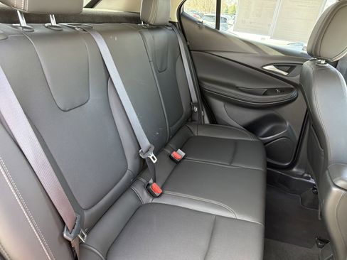Certified 2024 Buick Encore GX Sport Touring AWD/4WD image 30