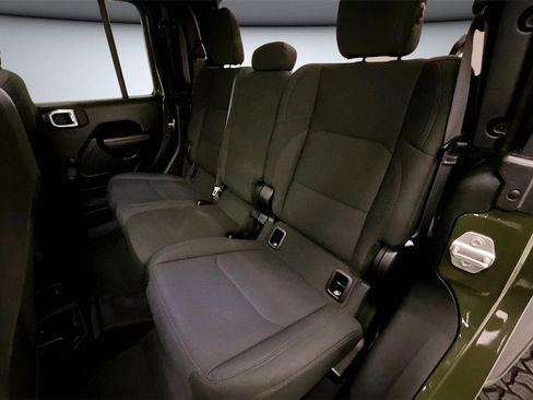 Used 2022 Jeep Gladiator Sport w/ Trailer Tow Package image 23