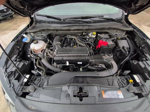 Used 2025 Ford Escape ST-Line AWD/4WD image 34