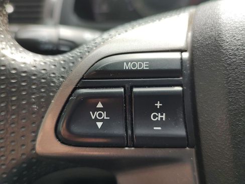 Used 2015 Honda Odyssey EX image 13