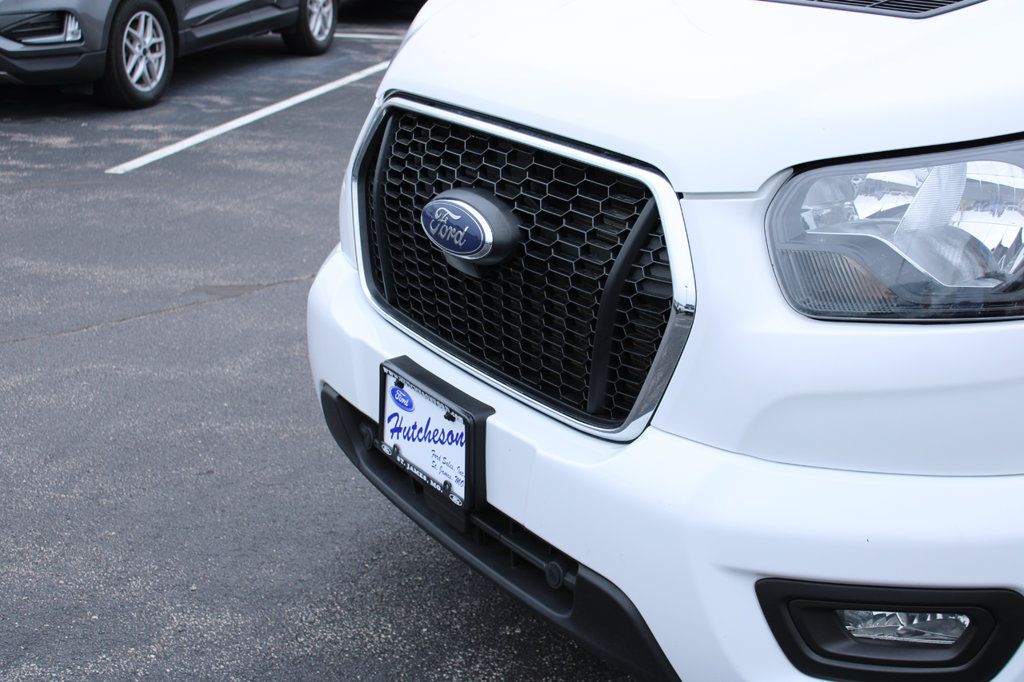 Used 2024 Ford Transit 350 XLT RWD image 4