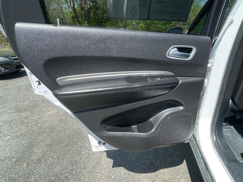 Used 2020 Dodge Durango SXT AWD/4WD image 20