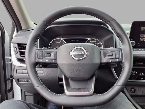 Used 2026 Nissan Rogue SV w/ Cold Weather Package FWD image 14