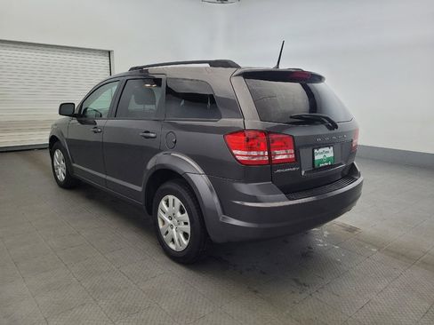 Used 2019 Dodge Journey SE FWD image 5