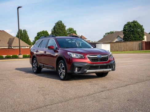 Used 2021 Subaru Outback Limited w/ Popular Package #2 AWD/4WD image 3