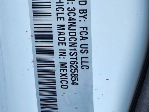 New 2025 Jeep Compass Limited w/ Sun & Sound Group image 28