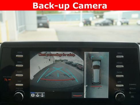 Used 2022 Toyota Sienna Platinum AWD/4WD image 10