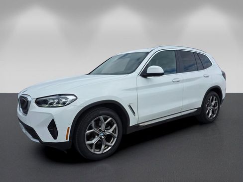 Certified 2024 BMW X3 sDrive30i w/ Convenience Package image 8