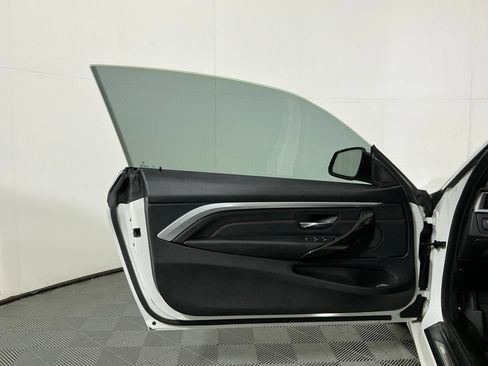 Used 2019 BMW 430i Convertible RWD image 19