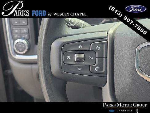 Used 2023 GMC Sierra 2500 Denali w/ Denali Black Diamond Edition AWD/4WD image 30