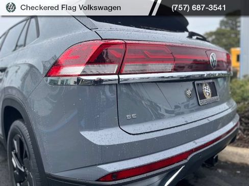 New 2026 Volkswagen Atlas Cross Sport SE AWD/4WD image 9