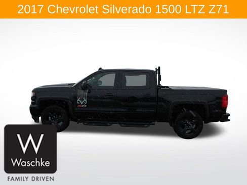 Used 2017 Chevrolet Silverado 1500 LTZ Z71 w/ Realtree Edition image 4