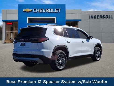 Used 2025 GMC Acadia Elevation image 9