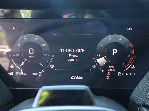 Used 2025 GMC Yukon Denali w/ Denali Reserve Package image 29