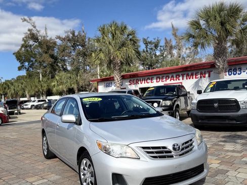 Used 2013 Toyota Corolla LE Special Edition image 2