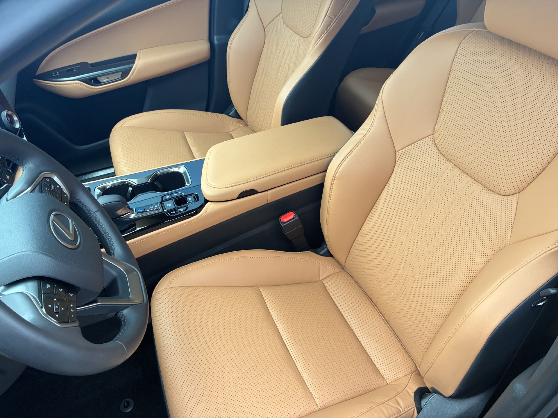 Used 2025 Lexus NX 350 AWD w/ Cold Area Package image 15