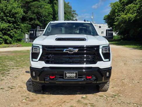 New 2026 Chevrolet Silverado 2500 LT w/ Trail Boss Package AWD/4WD image 5