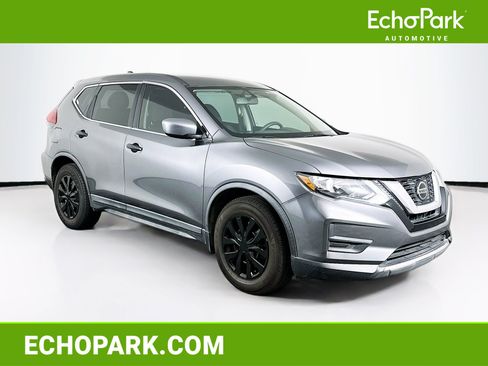 Used 2018 Nissan Rogue S FWD image 1