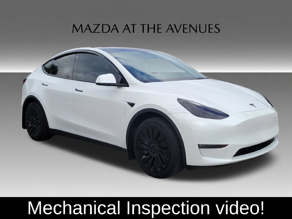 Used 2022 Tesla Model Y Long Range AWD/4WD image 3