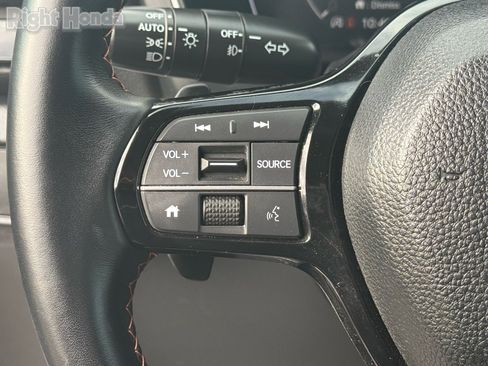 Certified 2023 Honda Pilot Sport image 16