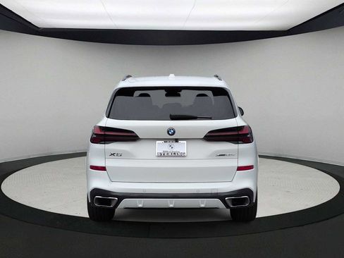 Certified 2024 BMW X5 xDrive50e w/ M Sport Package image 7
