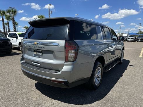 Used 2024 Chevrolet Suburban LT RWD image 16