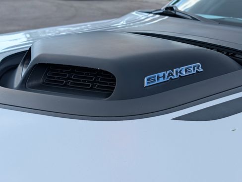 Used 2018 Dodge Challenger R/T Plus RWD image 9