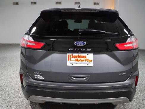 Used 2022 Ford Edge SEL AWD/4WD image 8