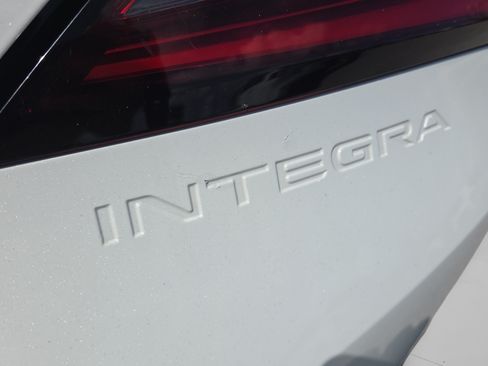 Certified 2025 Acura Integra A-Spec FWD image 38