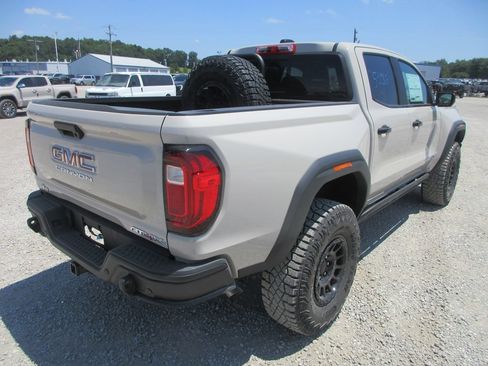 New 2026 GMC Canyon AT4X w/ AT4X AEV Edition AWD/4WD image 4